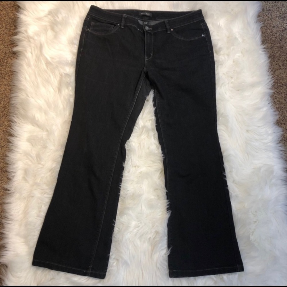 ✨WHBM Bootleg Jeans 14S